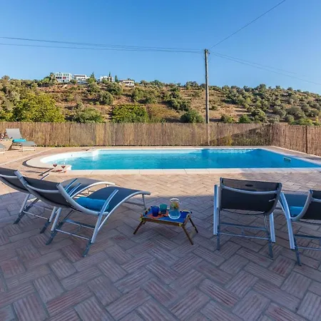 Arade Villa